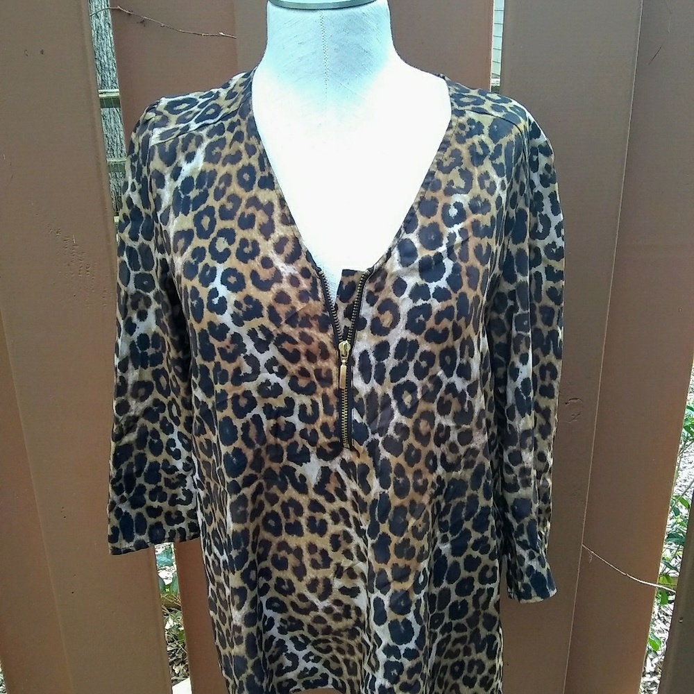 Women's shirt